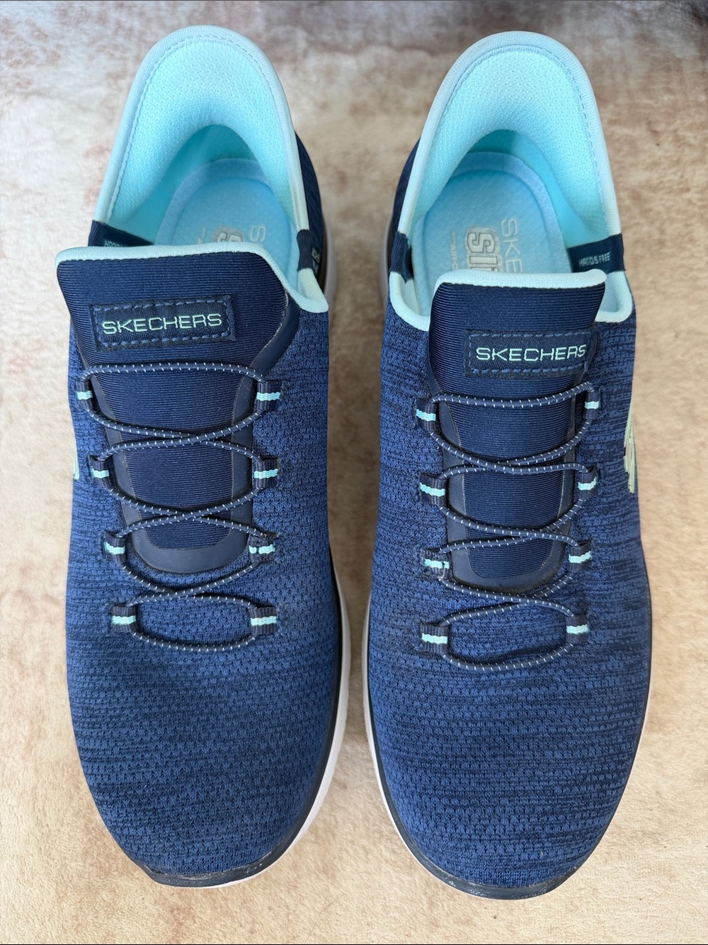 Skechers Women’s Summit Slip-Ins Sneaker Size 9